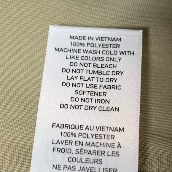 Rhone Men’s Commuter 9" Shorts in Khaki - Picture 14 of 16